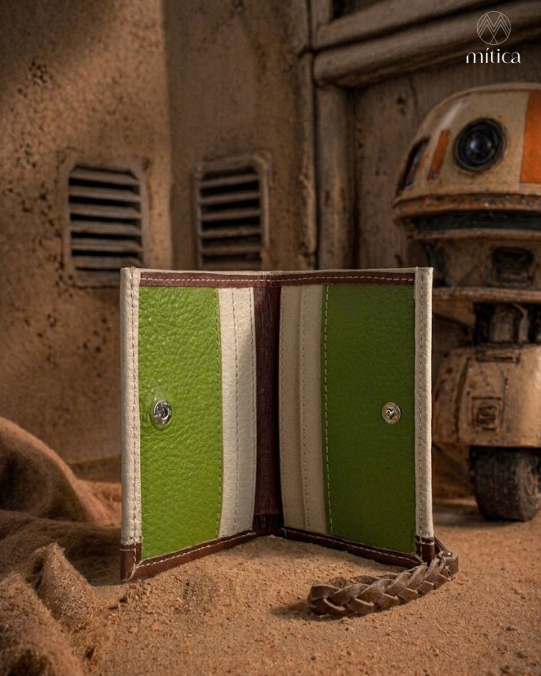 Mitica - Colección Entre Galaxias - Cartera pequeña